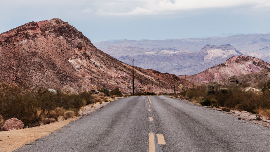 desert-highway.jpg